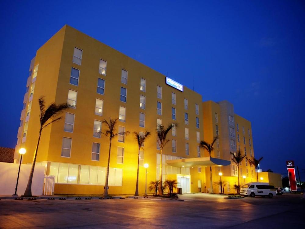 City Express By Marriott Ciudad Del Carmen Hotel Exterior foto